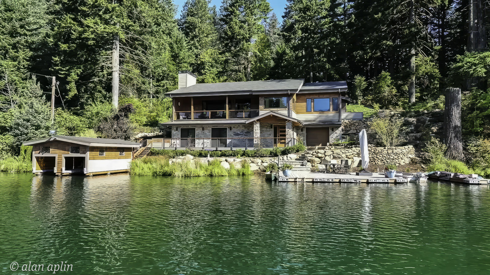 CabinDrone20230909-Stills-109-Edit-Edit.jpg