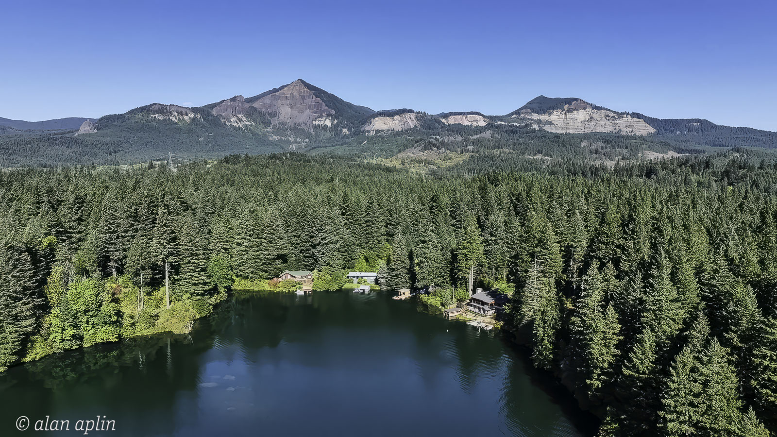 CabinDrone20230909-Stills-114-Edit.jpg