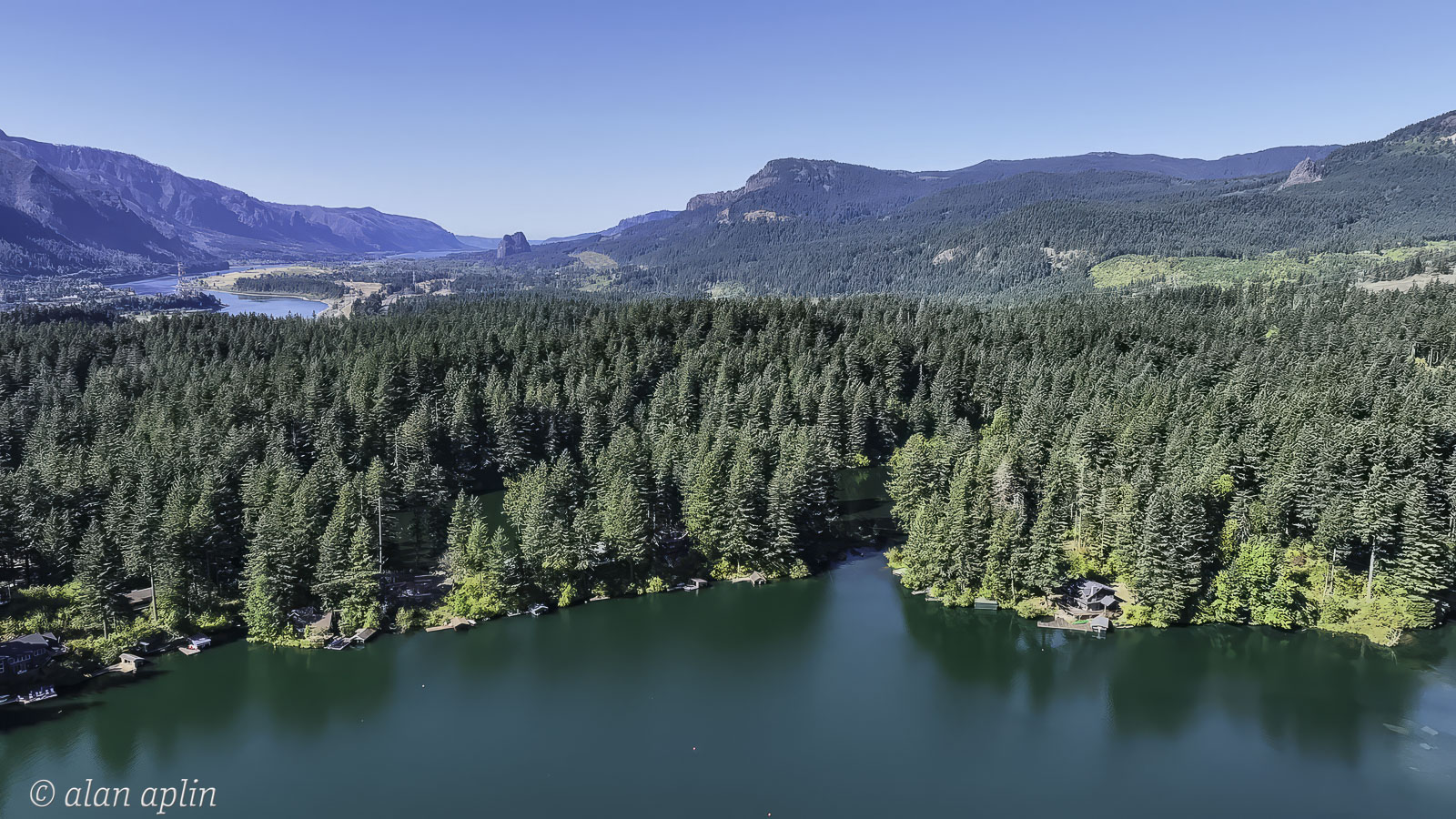 CabinDrone20230909-Stills-138-Edit.jpg