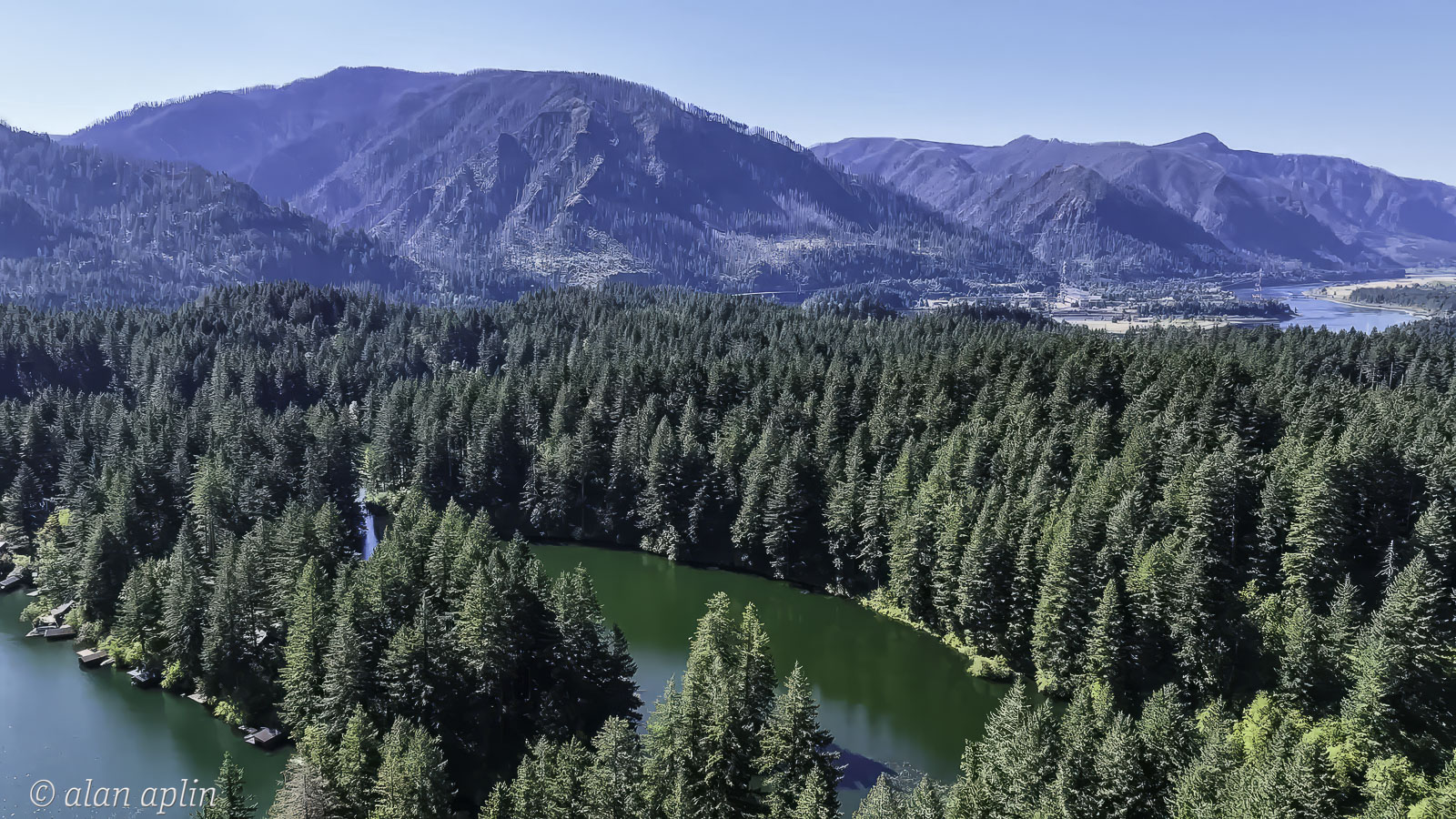 CabinDrone20230909-Stills-143-Edit.jpg