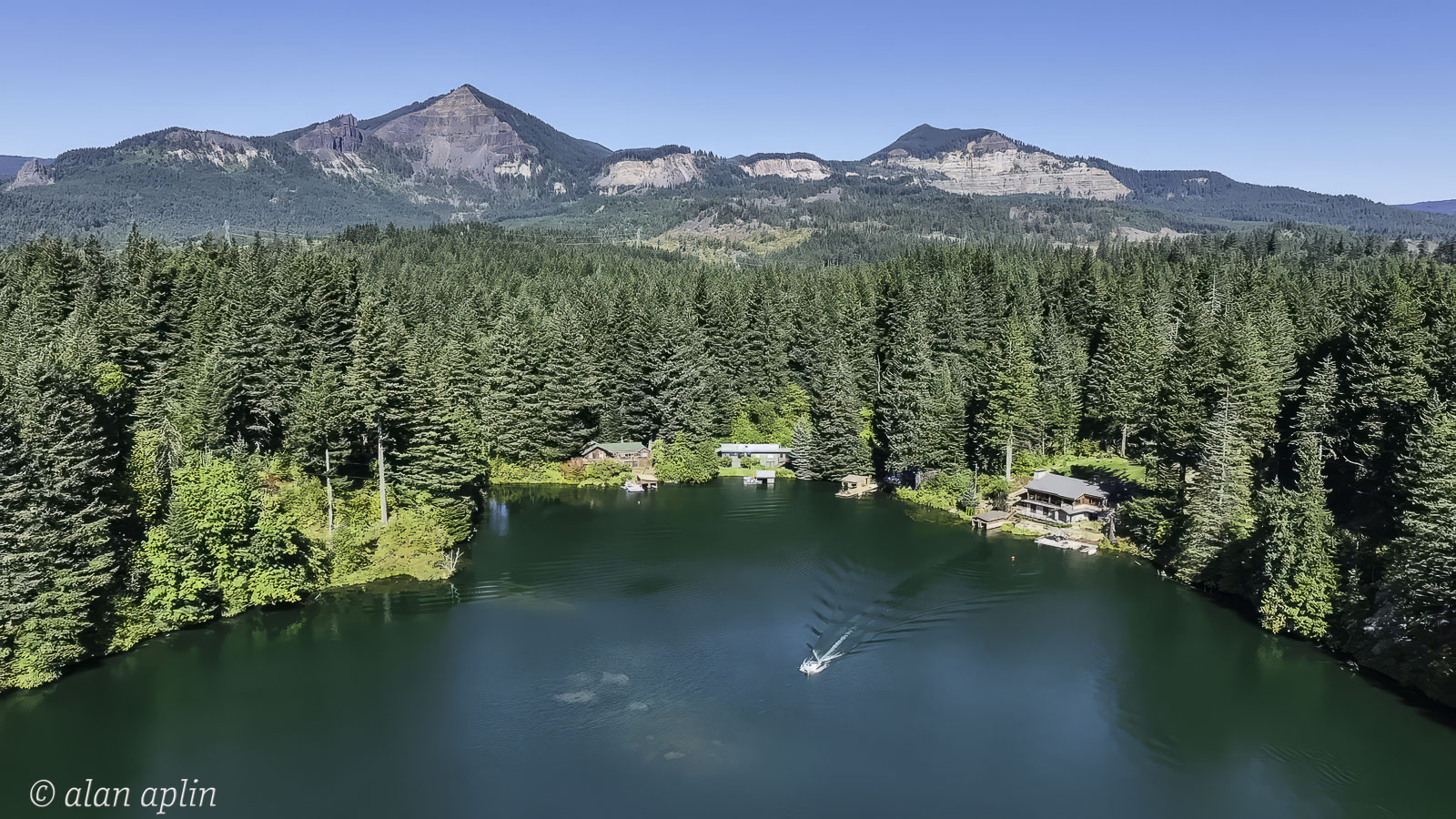 CabinDrone20230909-Stills-146-Edit.jpg