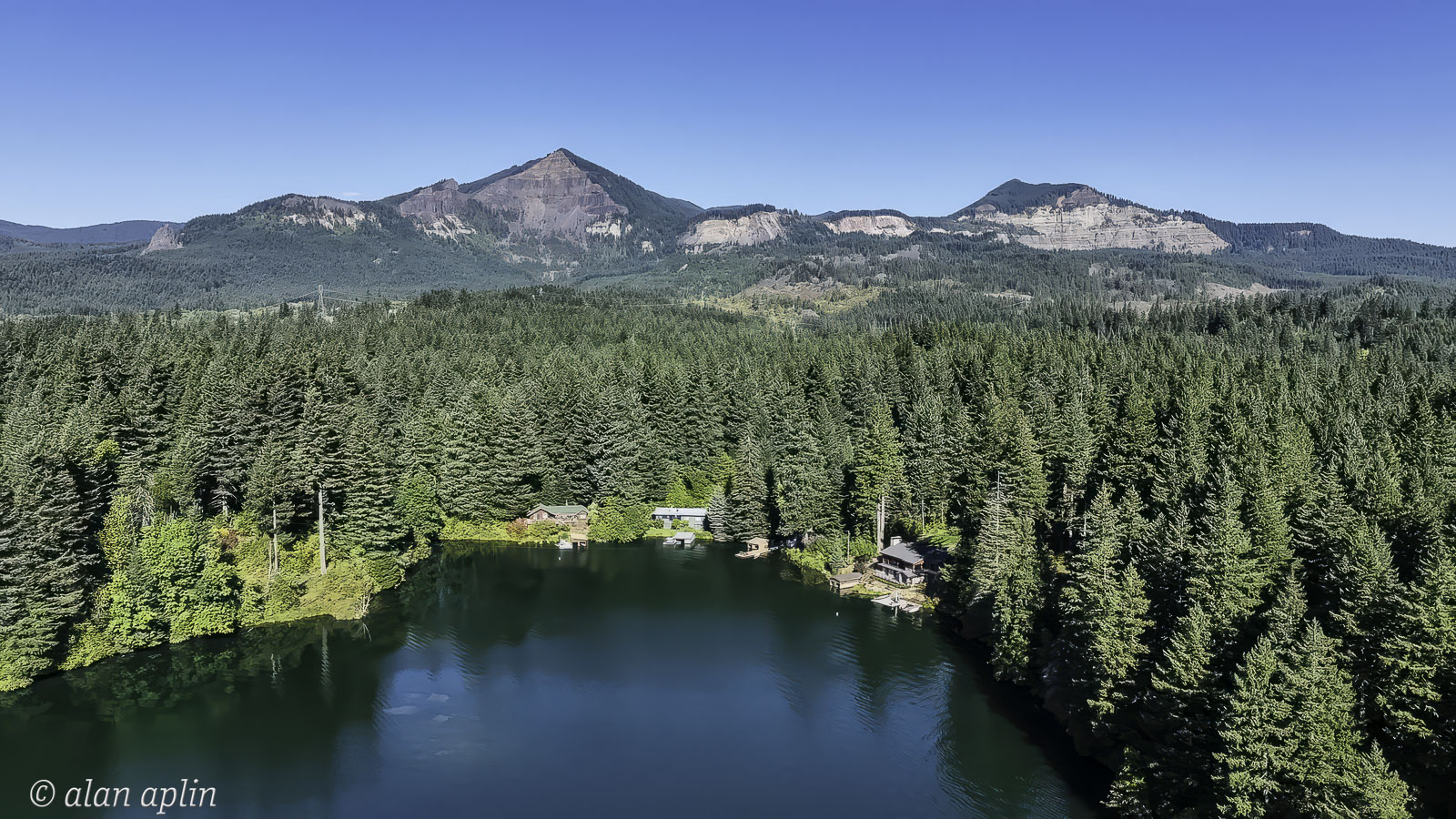 CabinDrone20230909-Stills-147-Edit.jpg