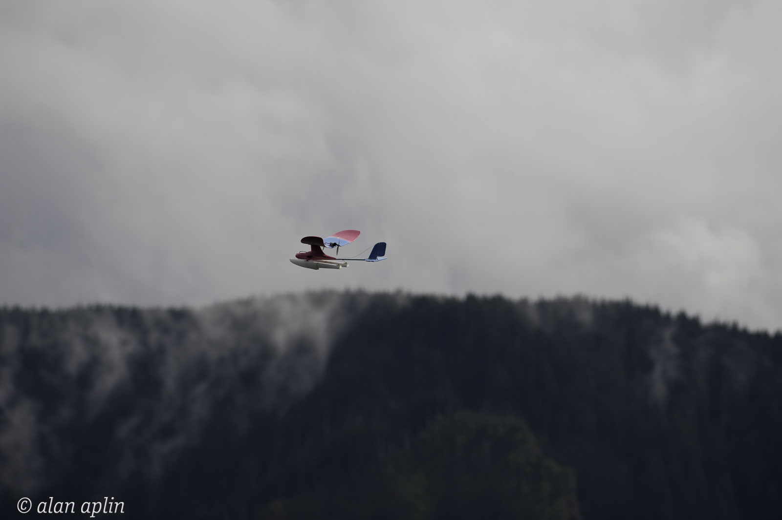 WaunaLake20100529181.jpg