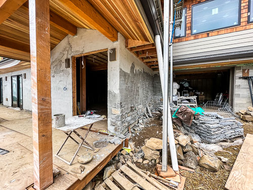 March 20th, 2022 Siding, Stone Work