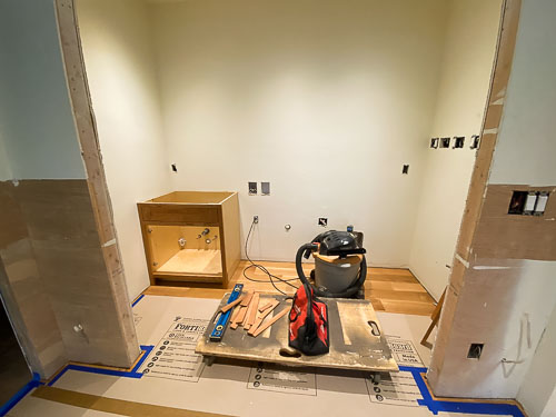 September 17, 2022 Hardscaping, Cabinets